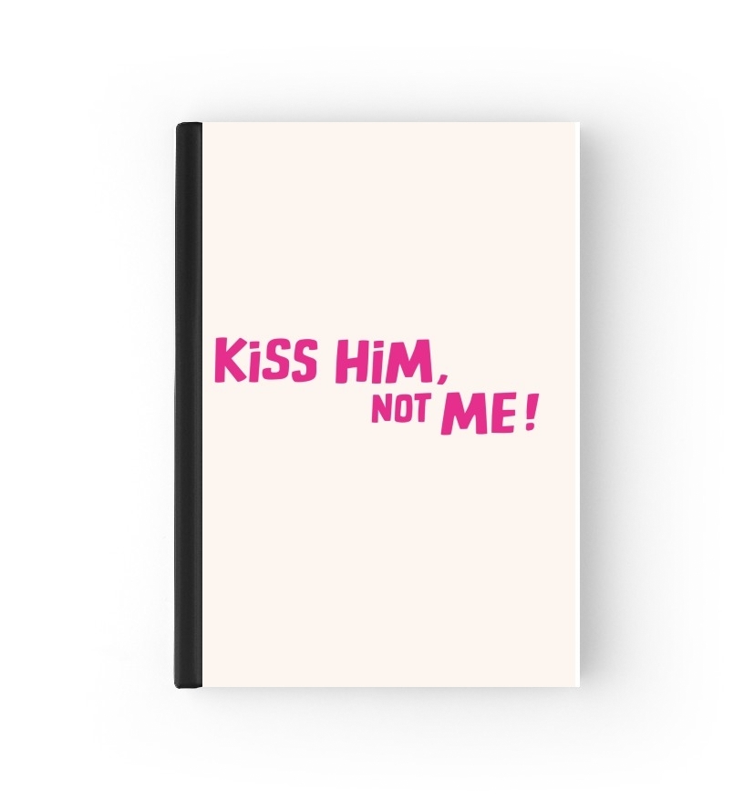  Kiss him Not me para cubierta de pasaporte