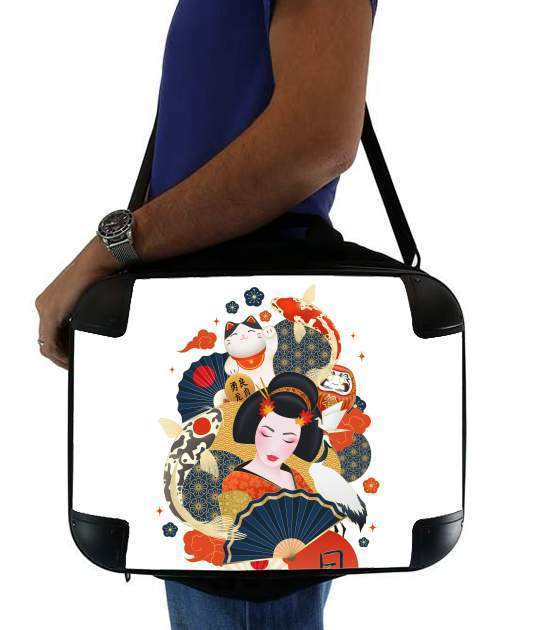  Japanese geisha surrounded with colorful carps para bolso de la computadora